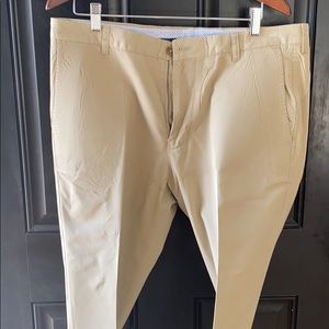 Southern Tide men’s Khakis